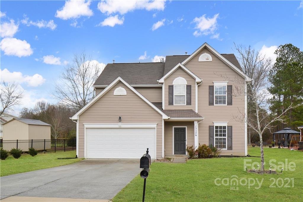 Property image 1 at 13726 Stringfellow Lane, Charlotte, NC 28278