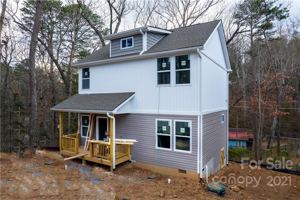 Property image 1 at 125 Ramblewood Drive, Asheville, NC 28805