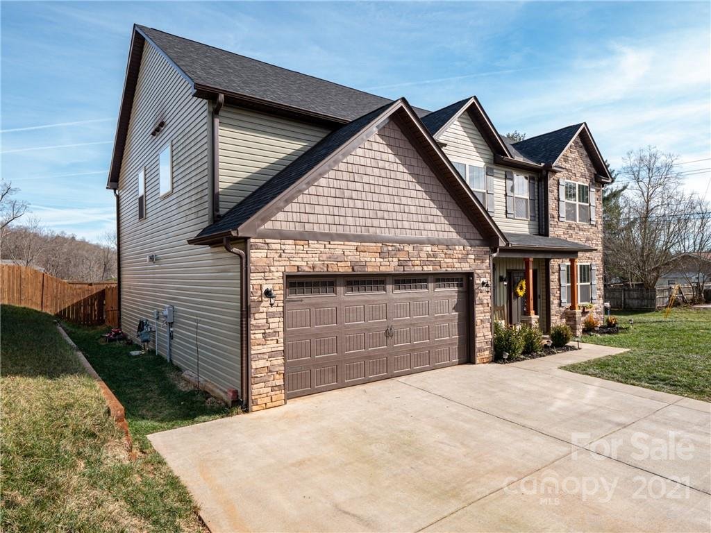 Property image 1 at 3 Henbit Way, Arden, NC 28704