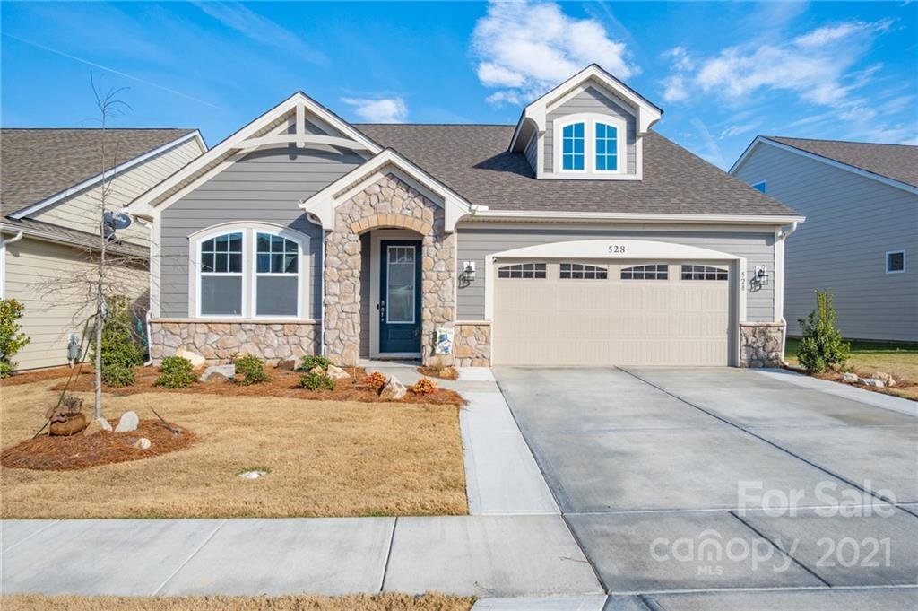 Property image 1 at 528 Lincoln Quarters Lane, Tega Cay, SC 29708