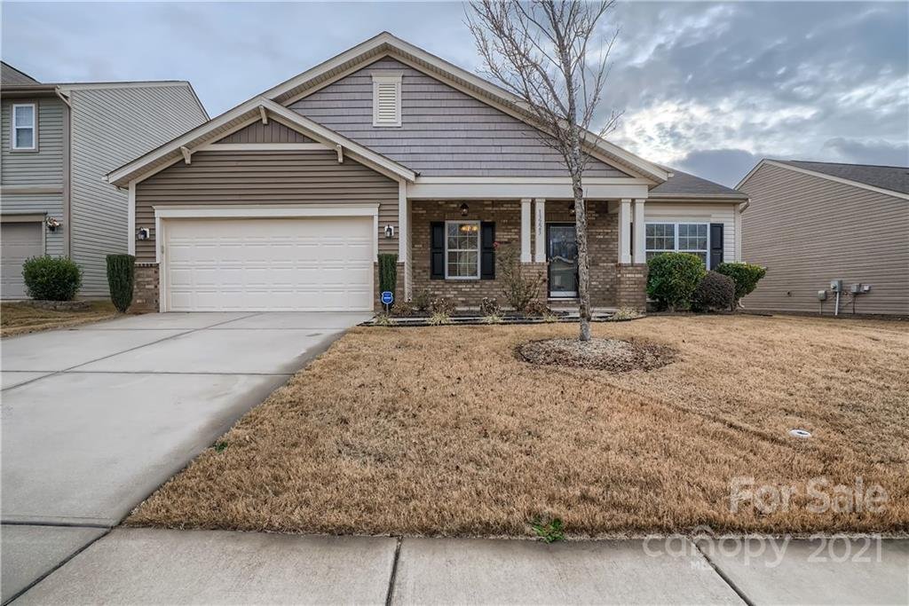 Property image 1 at 13223 Hunting Birds Lane, Charlotte, NC 28278