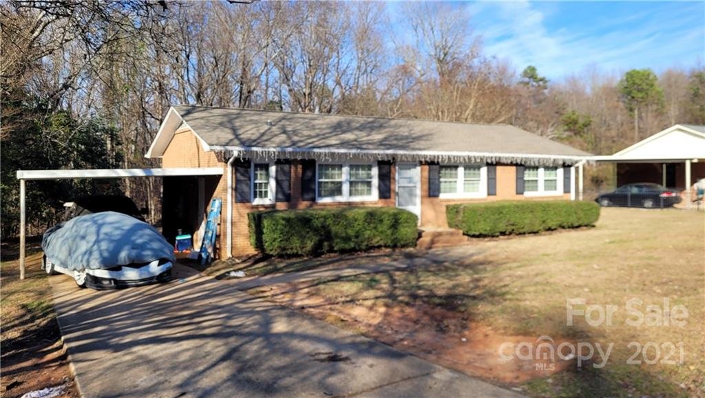 Property image 1 at 226 Short Hills Drive, Charlotte, NC 28217