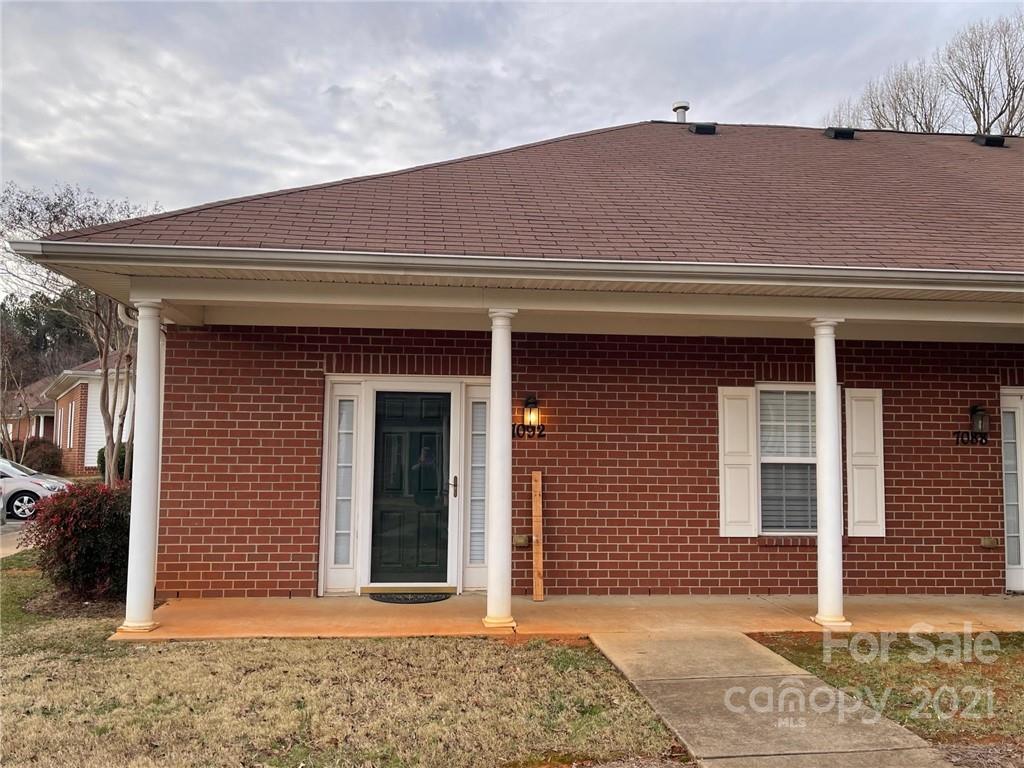 7092 Somerset Springs Drive