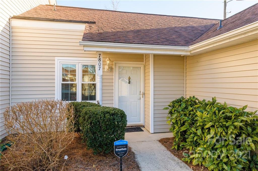 Property image 1 at 7807 Davinci Lane, Charlotte, NC 28226