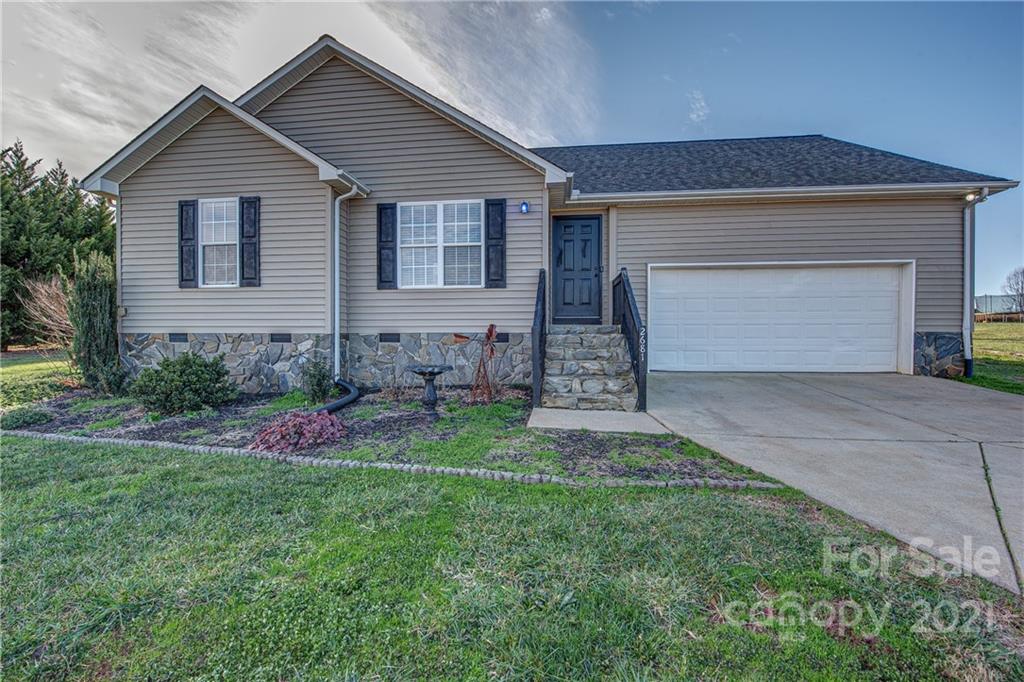Property image 1 at 2681 Eagle Drive, Lincolnton, NC 28092