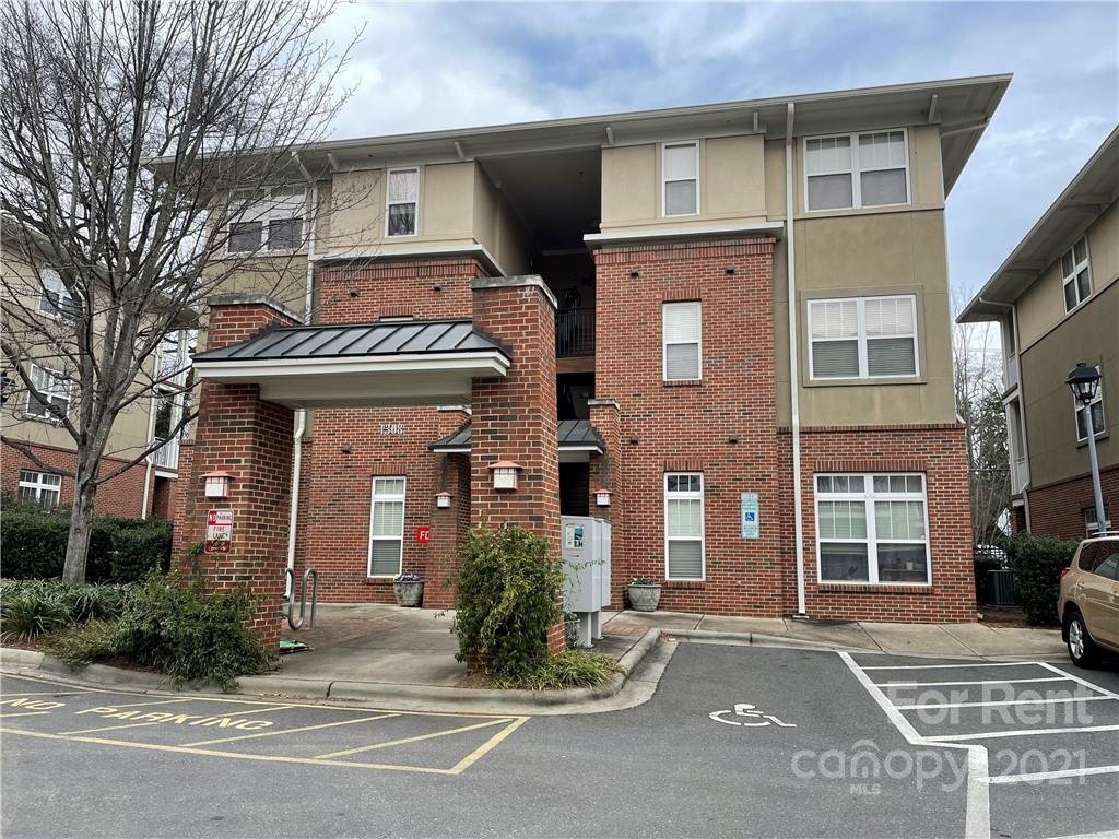 Property image 1 at 1308 Kenilworth Avenue, Charlotte, NC 28203