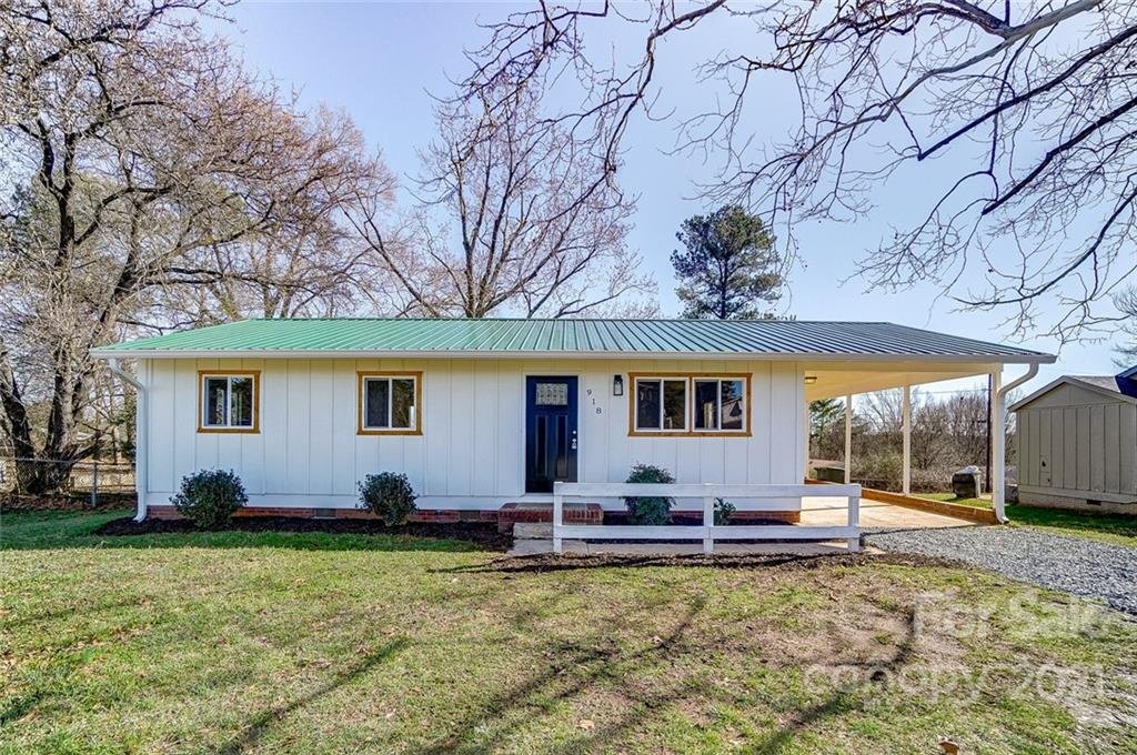 Property image 1 at 918 Shannon Bradley Road, Gastonia, NC 28052