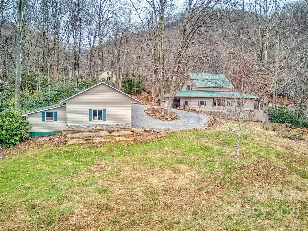Property image 1 at 100 Jonathan Trail, Maggie Valley, NC 28751
