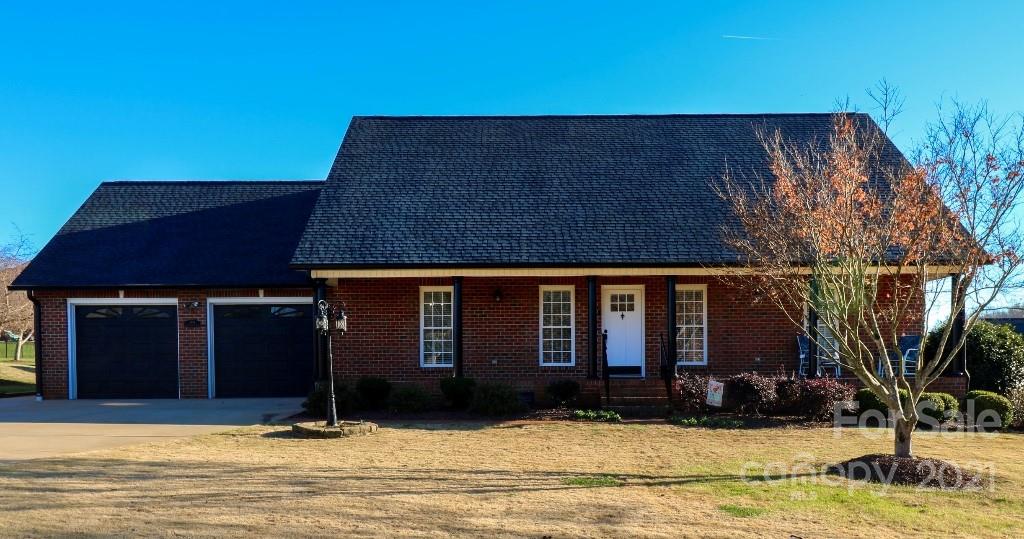 Property image 1 at 2914 Weatherfield Drive, Lincolnton, NC 28092