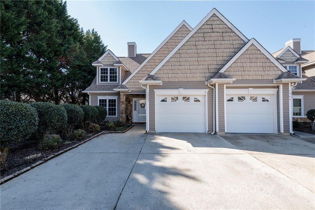 Property image 1 at 1543 16th Avenue, Hickory, NC 28601