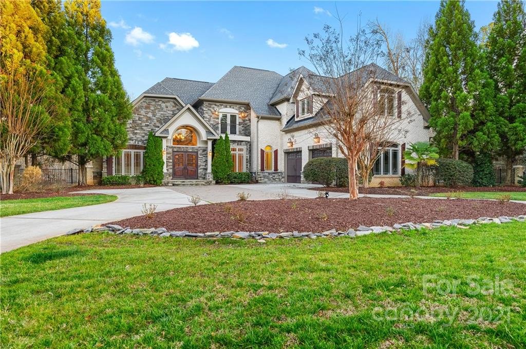 Property image 1 at 5008 Oxfordshire Road, Waxhaw, NC 28173