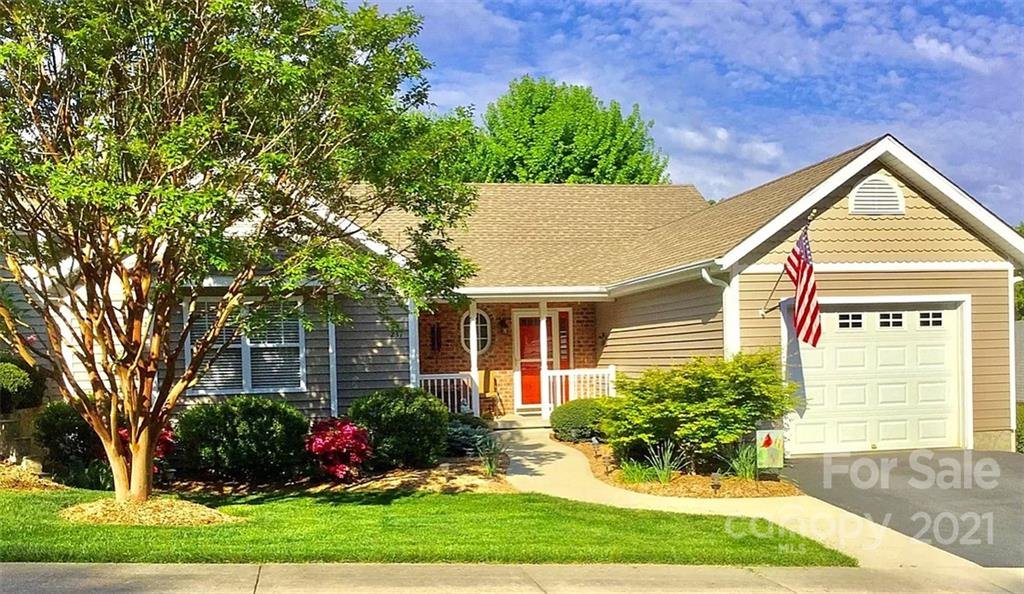 Property image 1 at 237 Charlestown Drive, Hendersonville, NC 28792