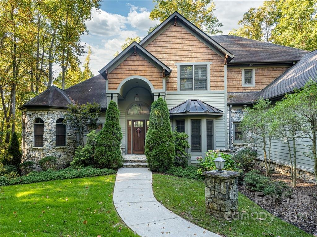 Property image 1 at 18 Fall Mountain Road, Asheville, NC 28803