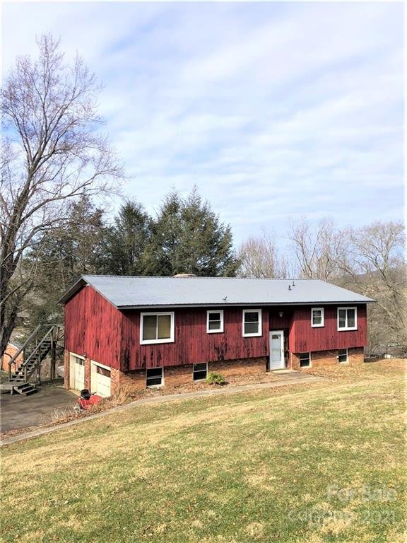 Property image 1 at 79 Leaf Lane, Clyde, NC 28721