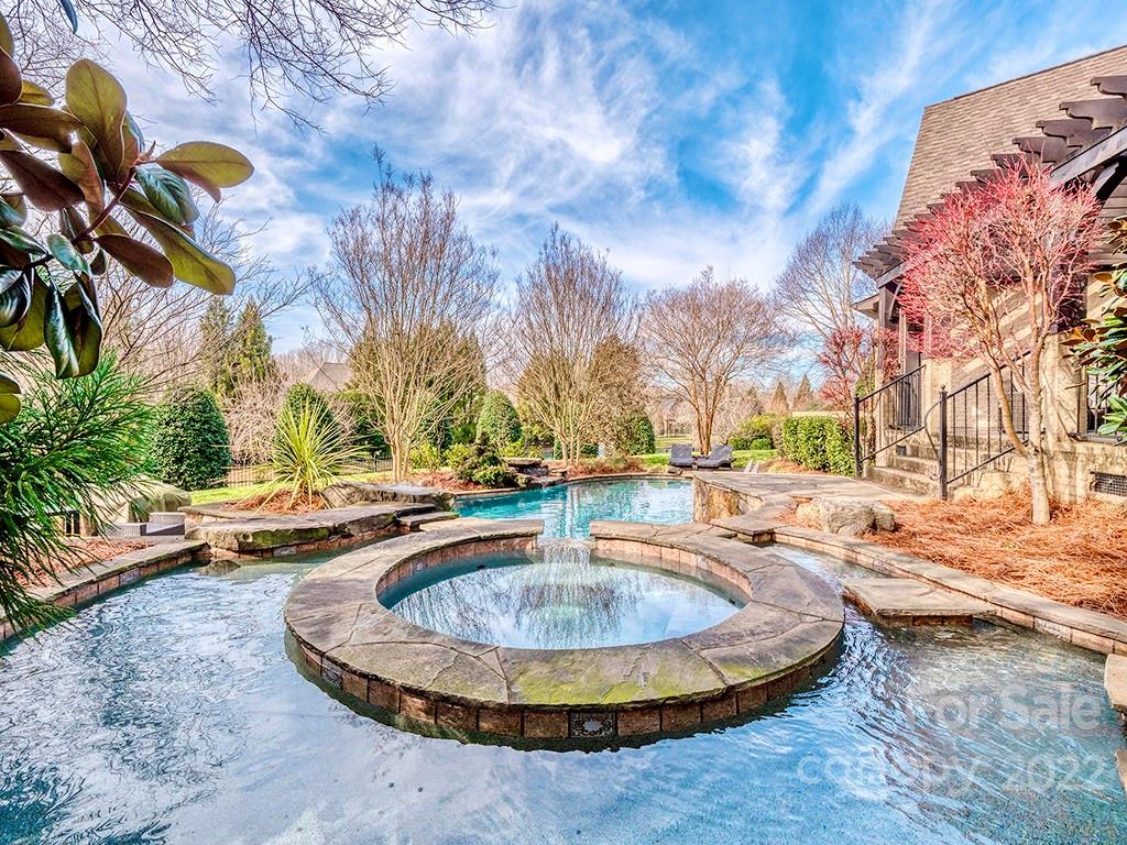 Property image 1 at 610 Beauhaven Lane, Waxhaw, NC 28173