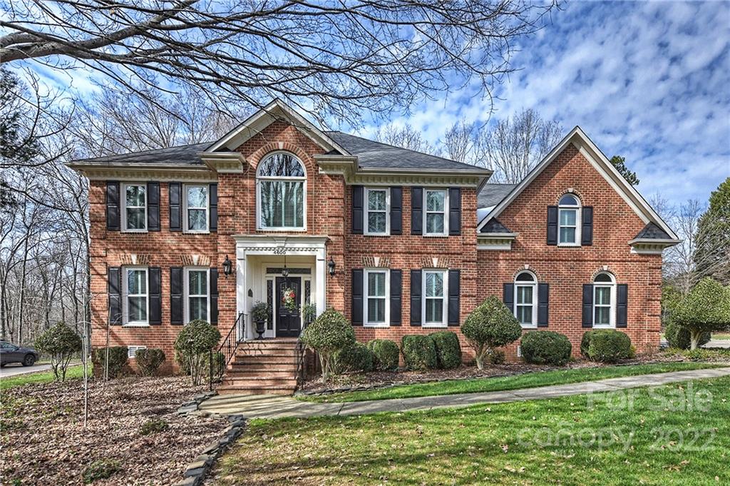 Property image 1 at 4600 Pineland Place, Charlotte, NC 28277