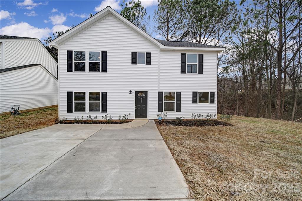 Property image 1 at 311 Cupped Oak Court, Charlotte, NC 28213