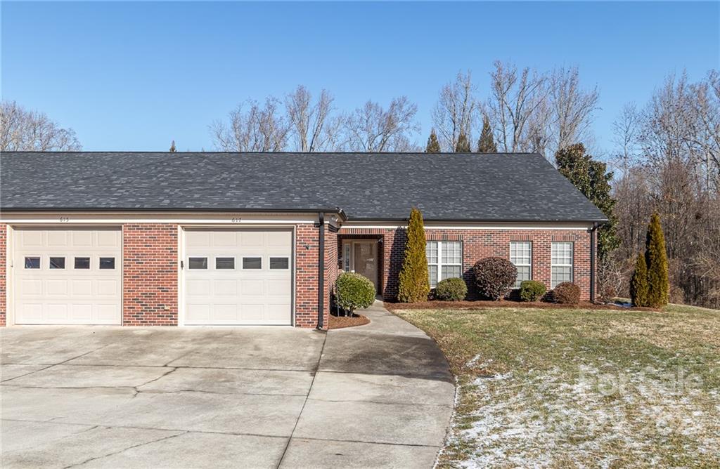 Property image 1 at 617 Camrose Circle, Concord, NC 28025