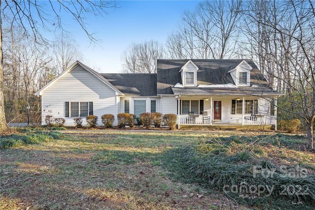 Property image 1 at 7464 Deer Track Drive, Denver, NC 28037