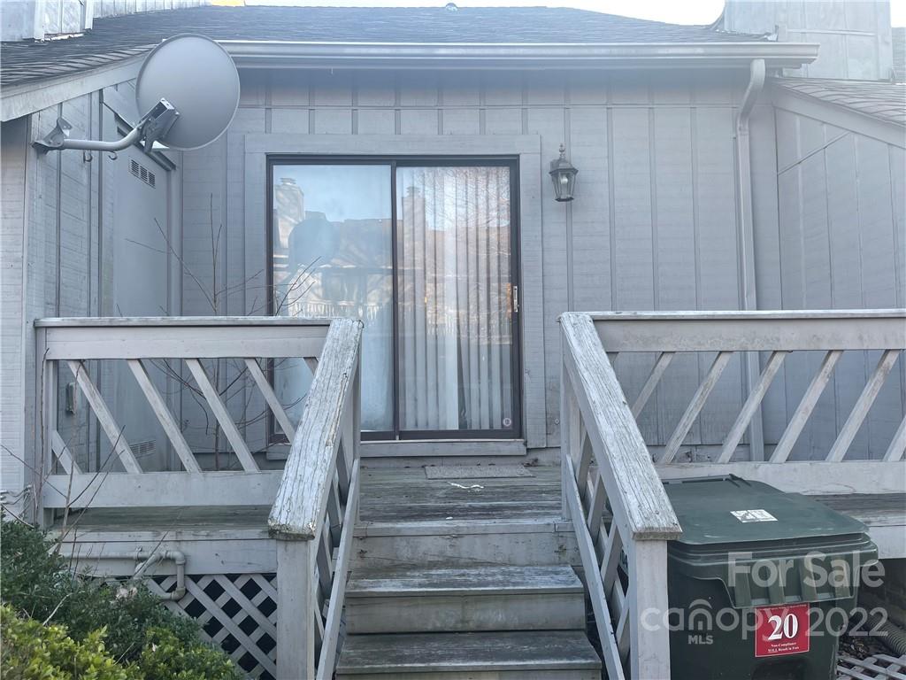 Property image 1 at 100 Willow Run Drive, Gastonia, NC 28056