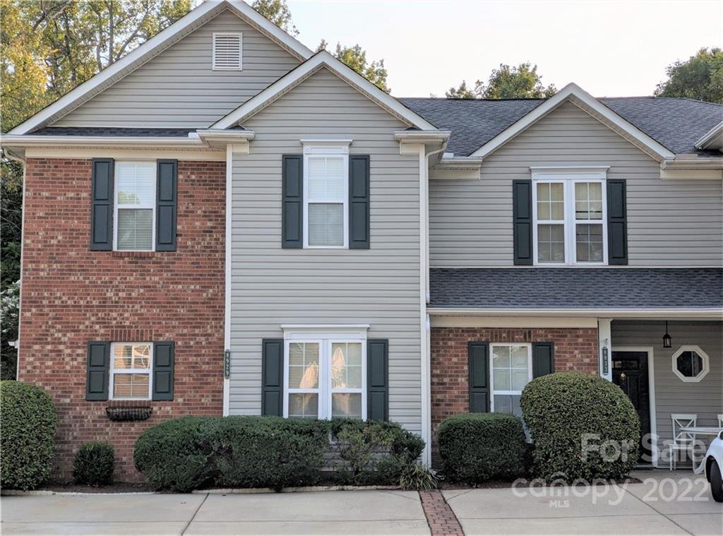 Property image 1 at 8929 Cinnabay Drive, Charlotte, NC 28216