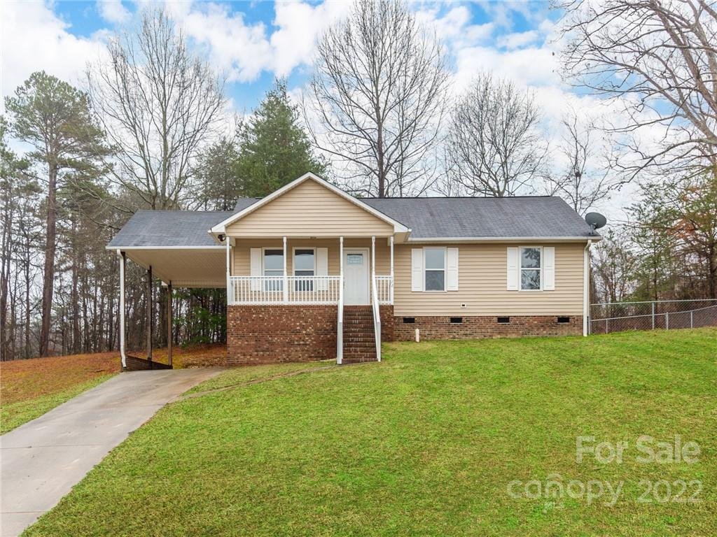 Property image 1 at 122 Crown Court, Kings Mountain, NC 28086