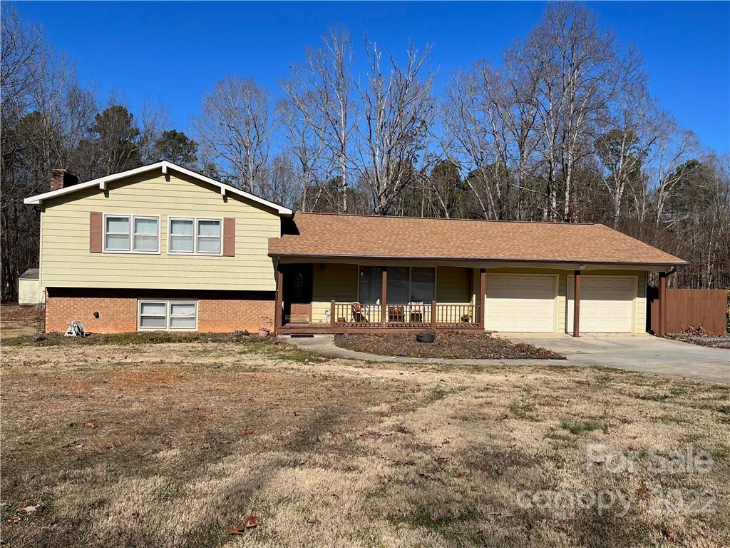 Property image 1 at 4028 Dover Street, Claremont, NC 28610