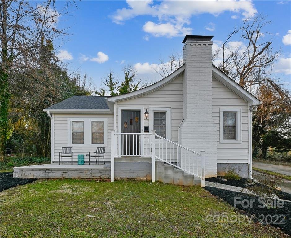 Property image 1 at 4020 Commonwealth Avenue, Charlotte, NC 28205