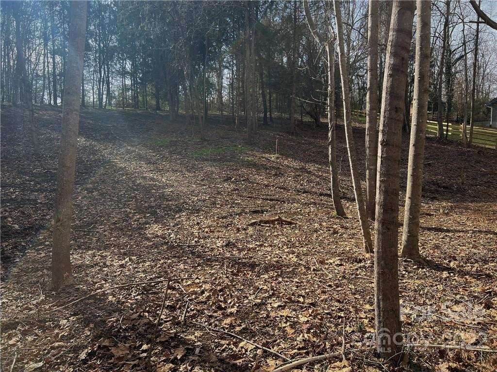 Property image 1 at 16 Cambridge Drive, Candler, NC 28715