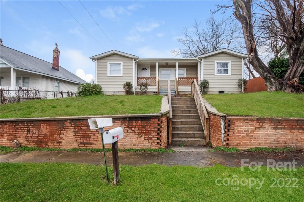 Property image 1 at 1104 5th Avenue, Gastonia, NC 28052