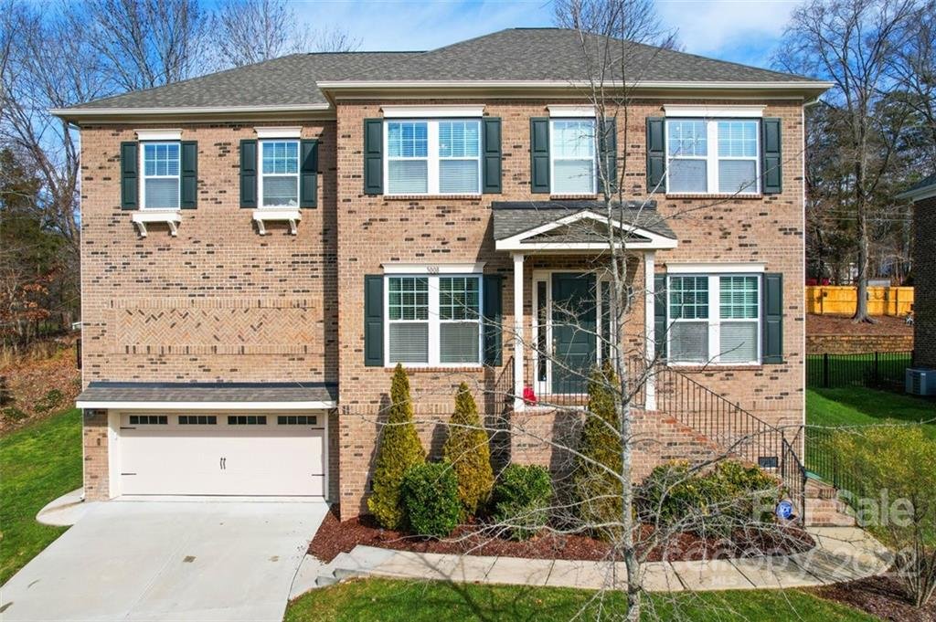 3008 Bridle Brook Way