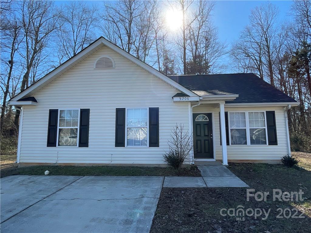 Property image 1 at 5206 Windy Valley Drive, Charlotte, NC 28208