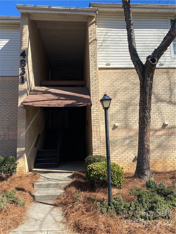 Property image 1 at 4831 Spring Lake Drive, Charlotte, NC 28212