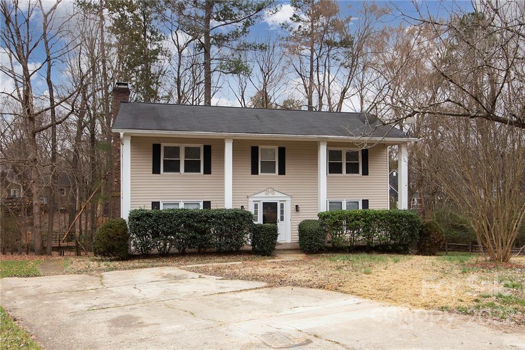 Property image 1 at 8124 Red Cap Lane, Charlotte, NC 28270