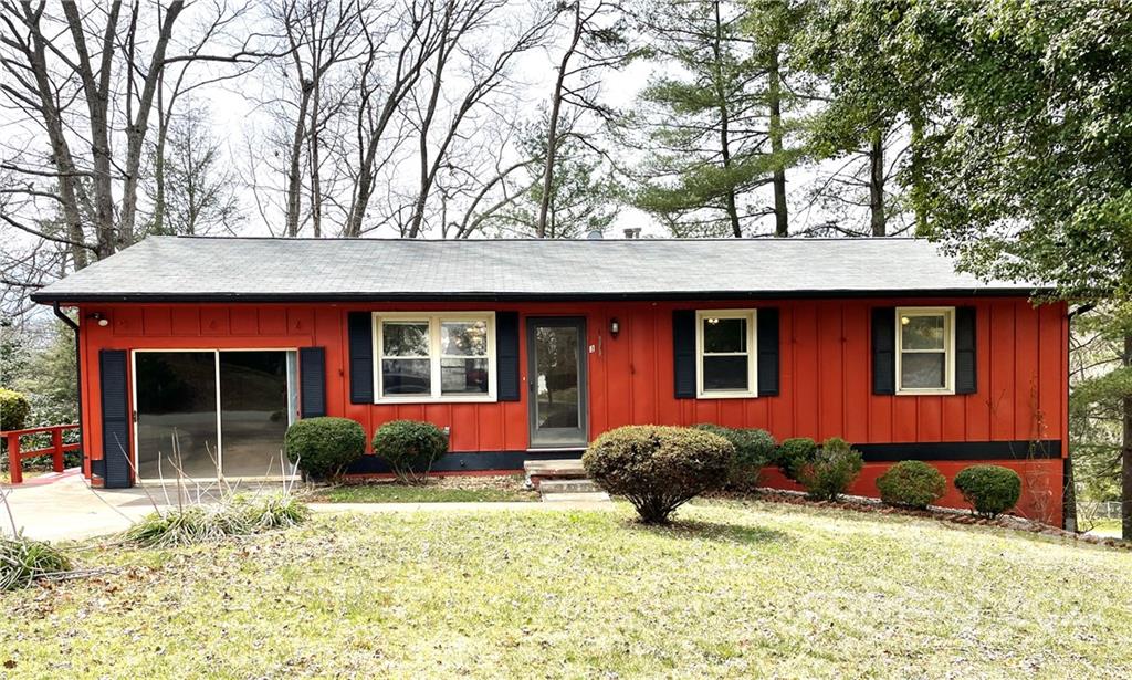 Property image 1 at 30 Evelake Drive, Asheville, NC 28806