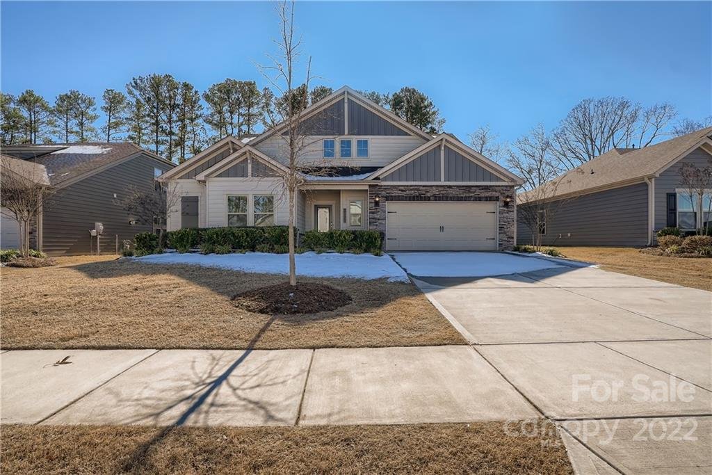 Property image 1 at 14915 Batteliere Drive, Charlotte, NC 28278
