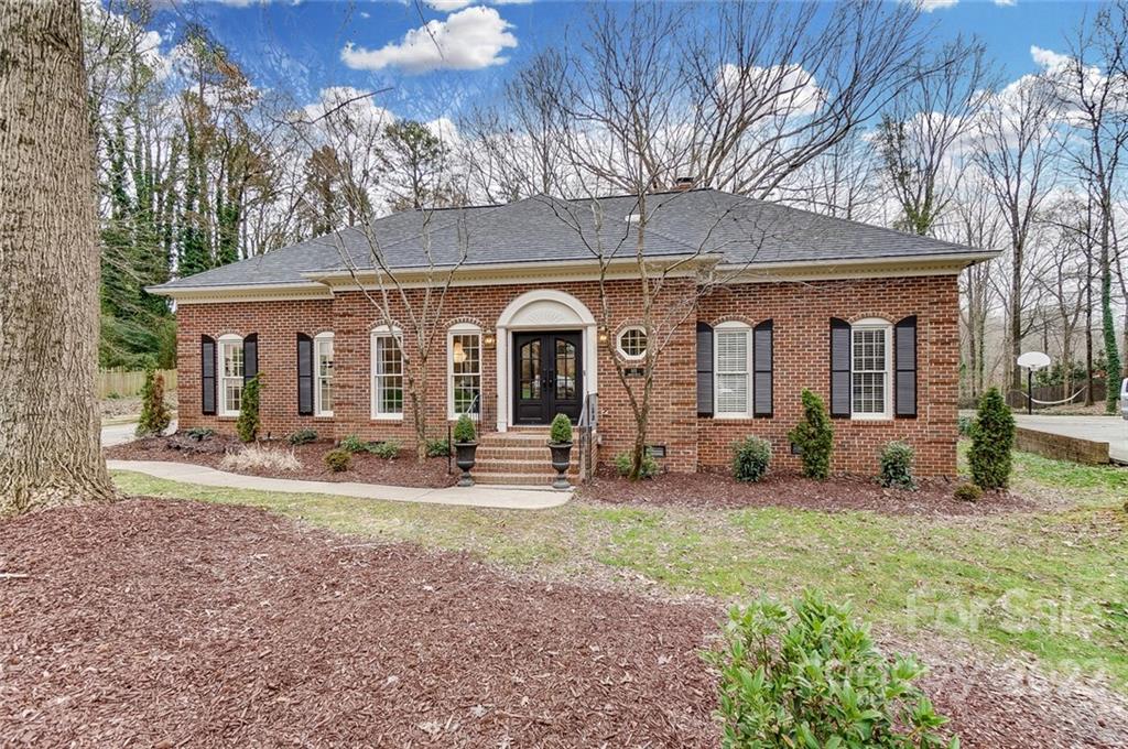 Property image 1 at 111 Gerald Lee Court, Charlotte, NC 28270