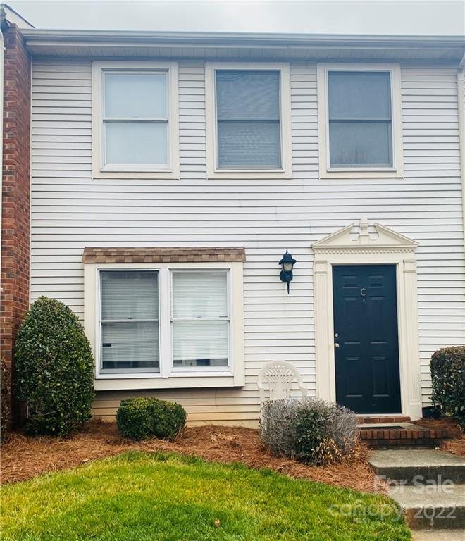 Property image 1 at 9408 Lexington Circle, Charlotte, NC 28213