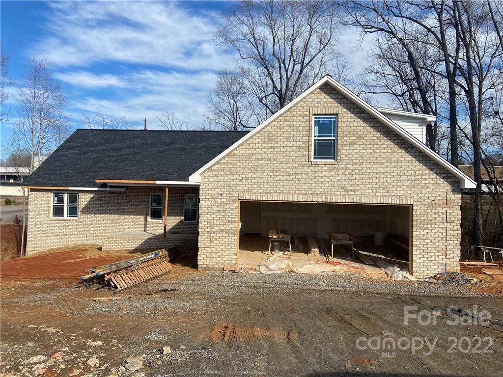 Property image 1 at 539 N C Avenue, Maiden, NC 28650