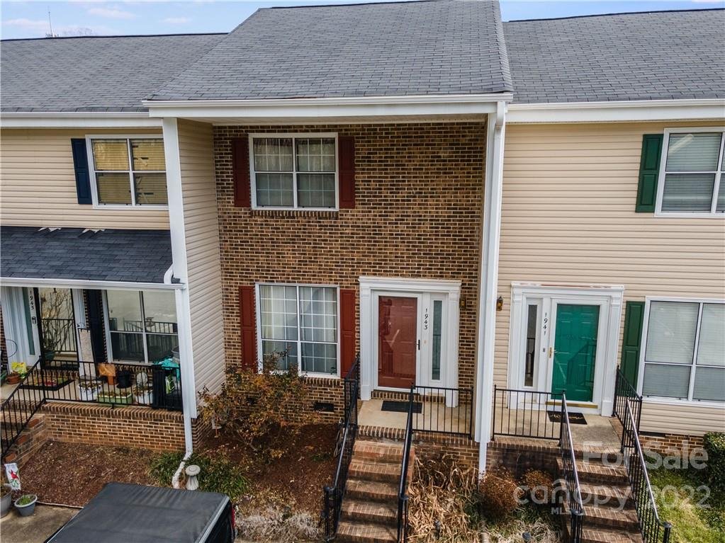 Property image 1 at 1943 Lancer Court, Gastonia, NC 28054