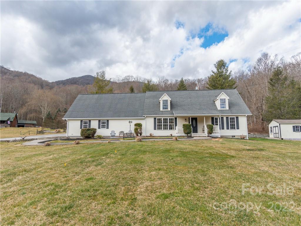 Property image 1 at 86 Clayton Lane, Waynesville, NC 28785