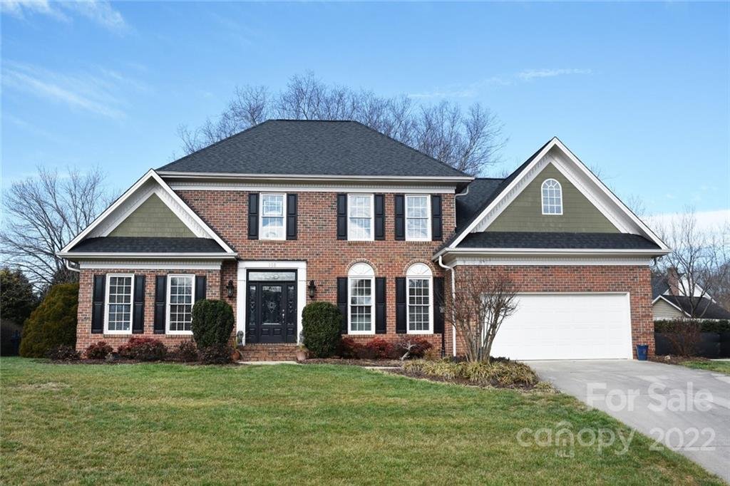 Property image 1 at 950 38th Avenue, Hickory, NC 28601