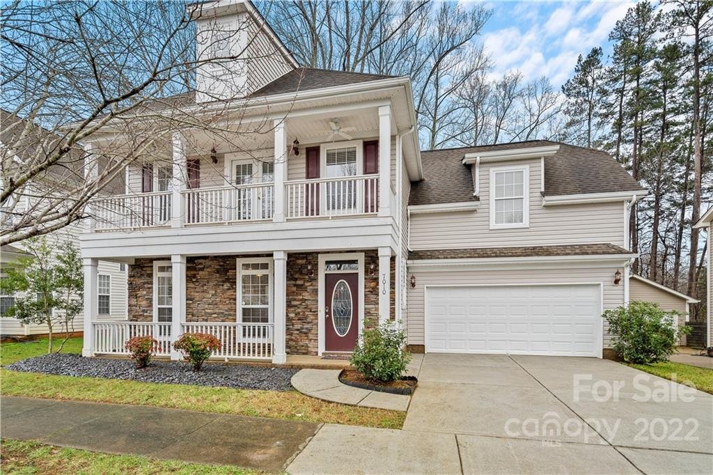 Property image 1 at 7010 Mclothian Lane, Huntersville, NC 28078
