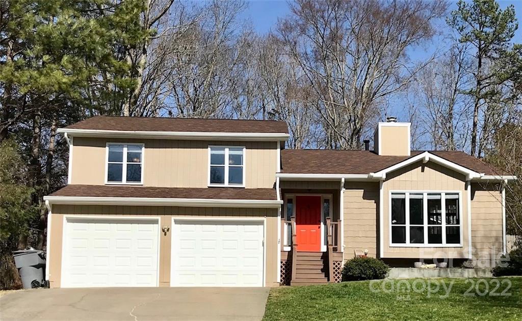 Property image 1 at 8425 Rittenhouse Circle, Charlotte, NC 28270