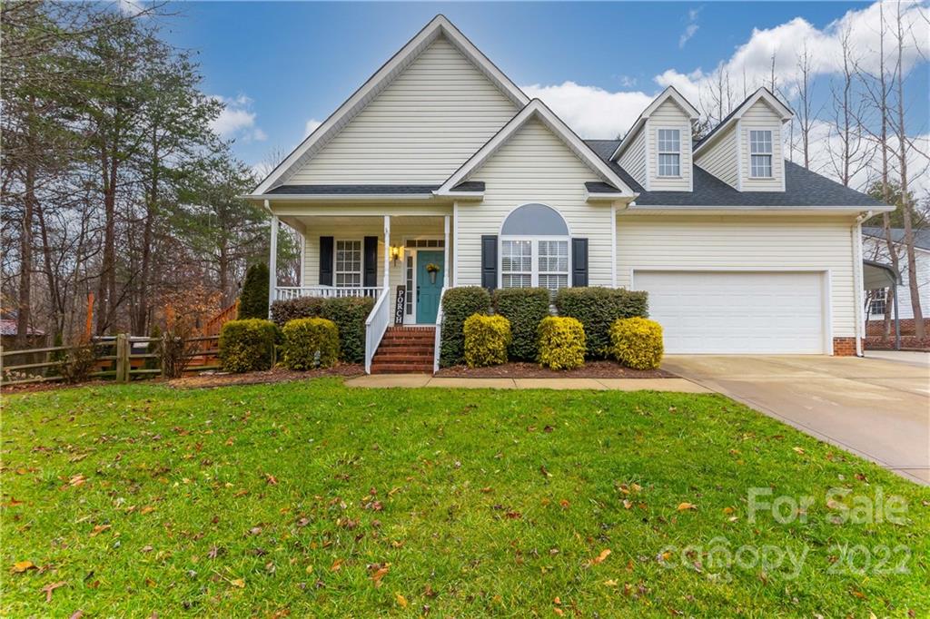 Property image 1 at 3509 Seminole Drive, Maiden, NC 28650