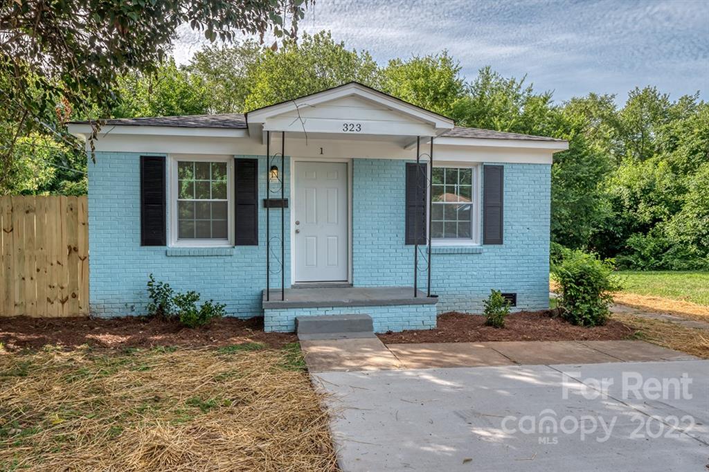 Property image 1 at 323 Jones Street, Charlotte, NC 28208