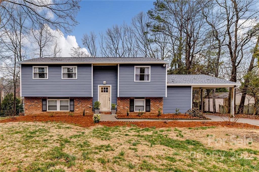 2309 Applegate Drive