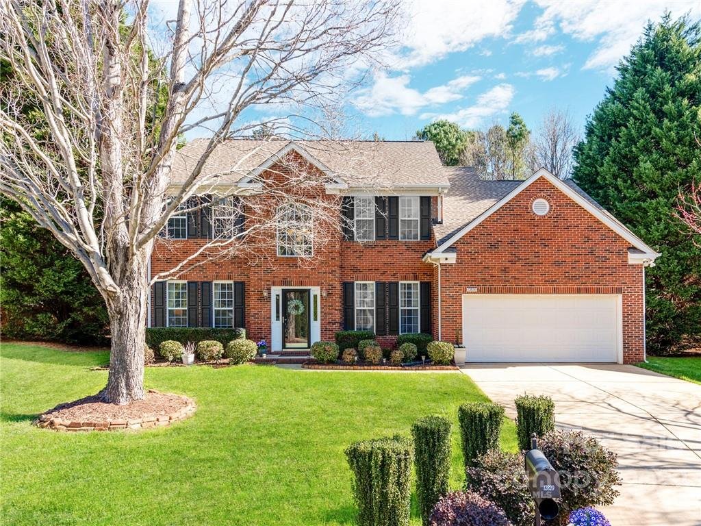 12820 Glassonby Court