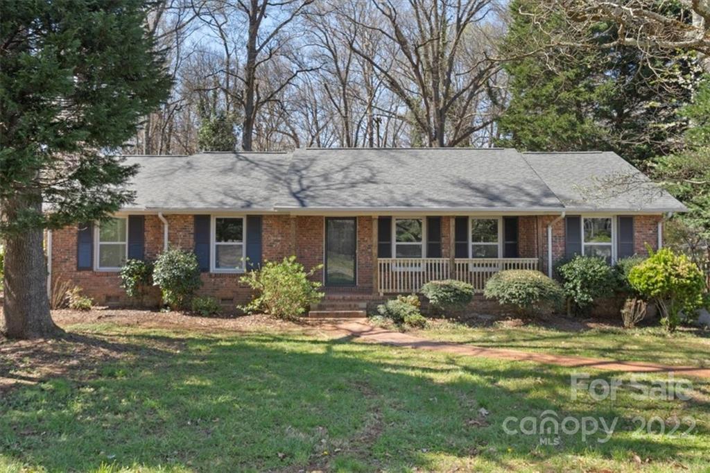 645 University Drive