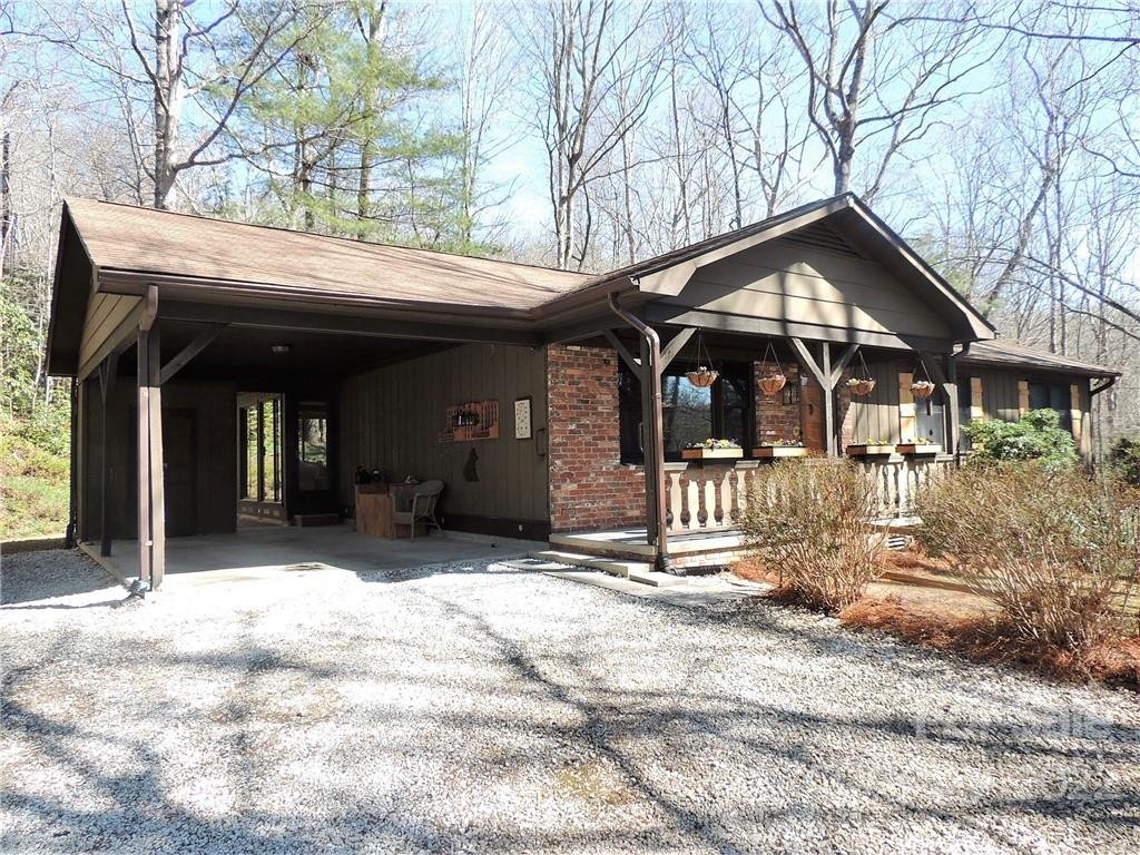 Property image 1 at 123 Ben Mar Lane, Hendersonville, NC 28791